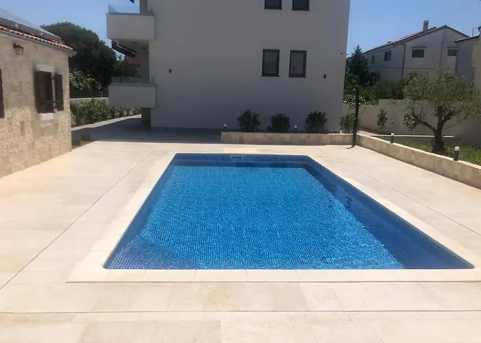 Stella Deluxe Villa Torrette
