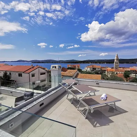 Villa Stella Deluxe Turanj