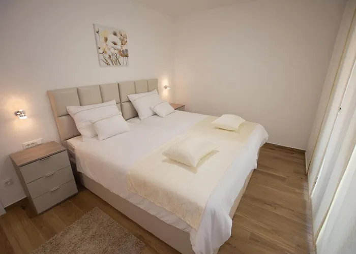 Villa Stella Deluxe Turanj